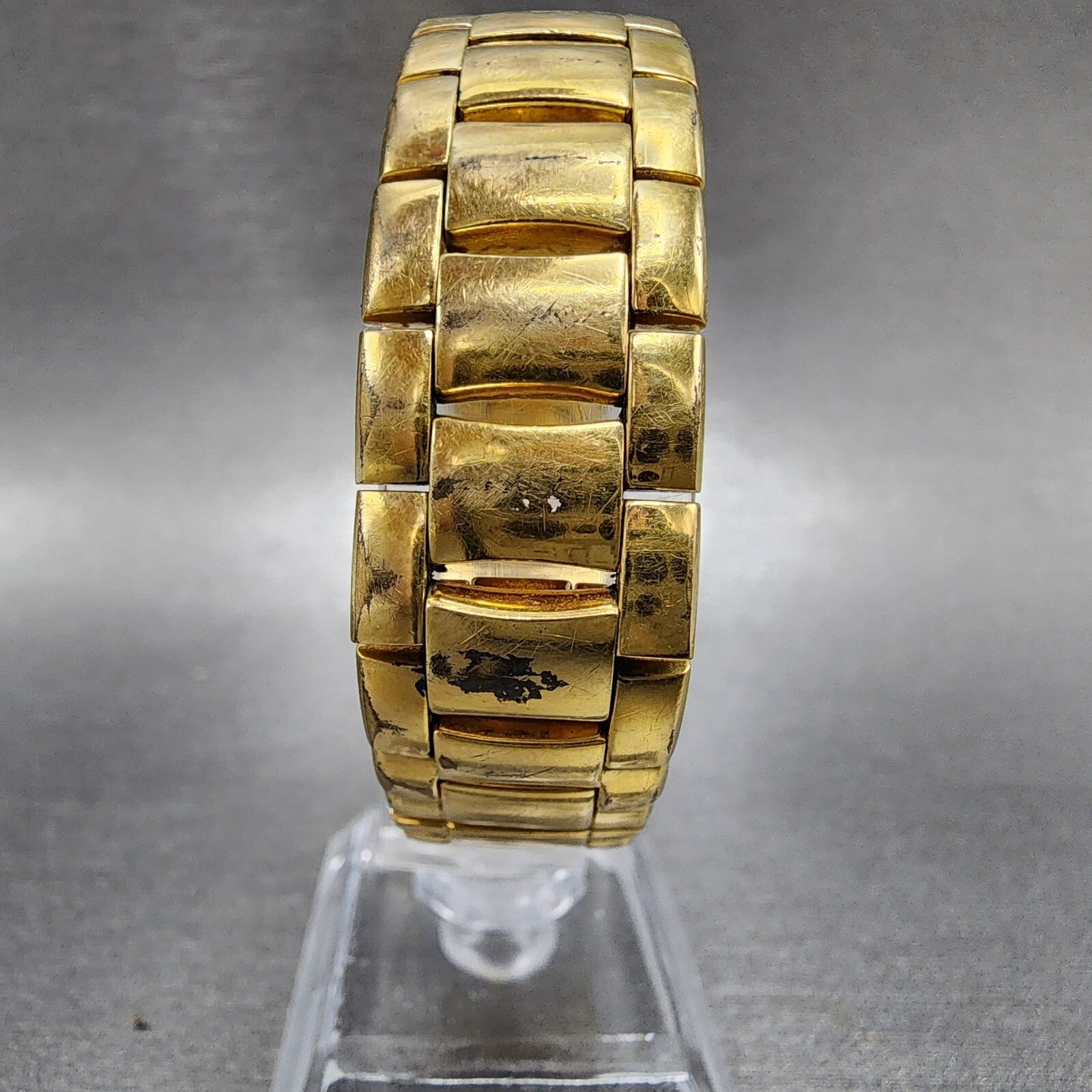 Raymond Weil Watch Women 27mm MOP Dial Gold Plated Date Round 5392 New Battery8