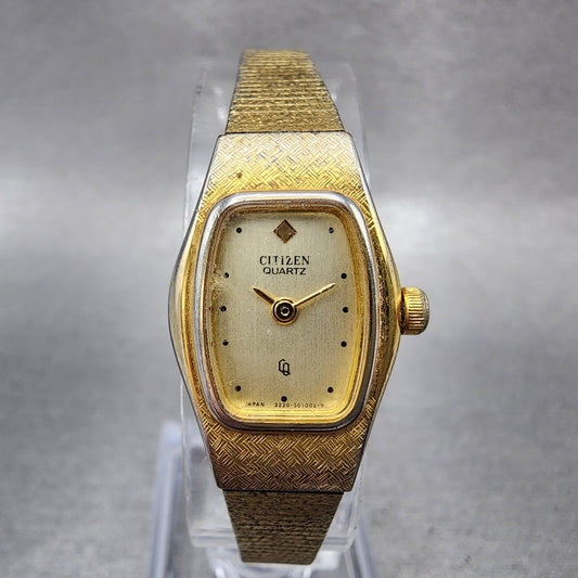 Citizen CQ Watch Women 16mm Champagne Dial Gold Tone 3220324099 New Battery0