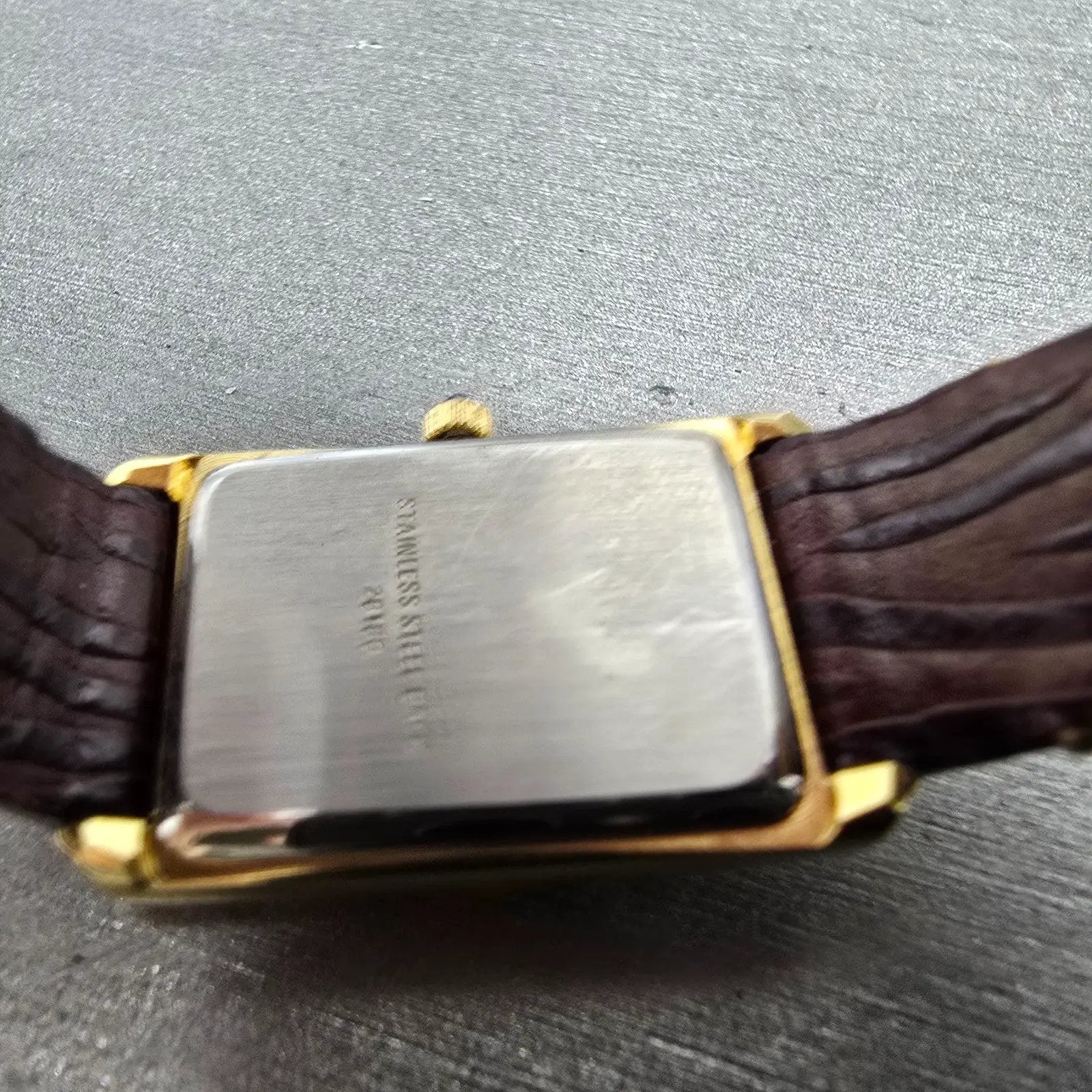 Lucien Piccard Tank Watch Women 18mm White Dial Gold Tone Rectangle New Battery9