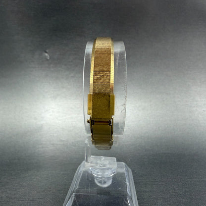 Seiko Tank Watch Women 12mm Champagne Dial Gold Tone 2e20-6259 New Battery KI907