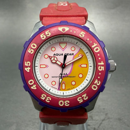 Seiko Alba Aqua Gear Watch Women 31mm Pink Dial Silver Tone V701-6360 NewBattery0