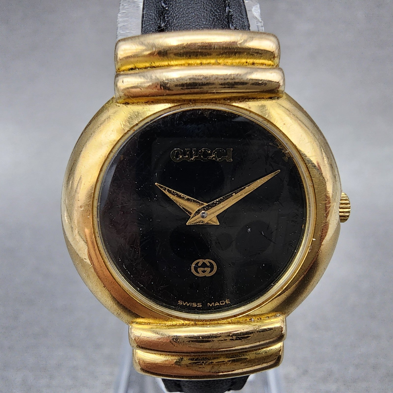 Gucci 5300L Watch Women 24mm Black Dial Gold Plated Round New Battery VTG1