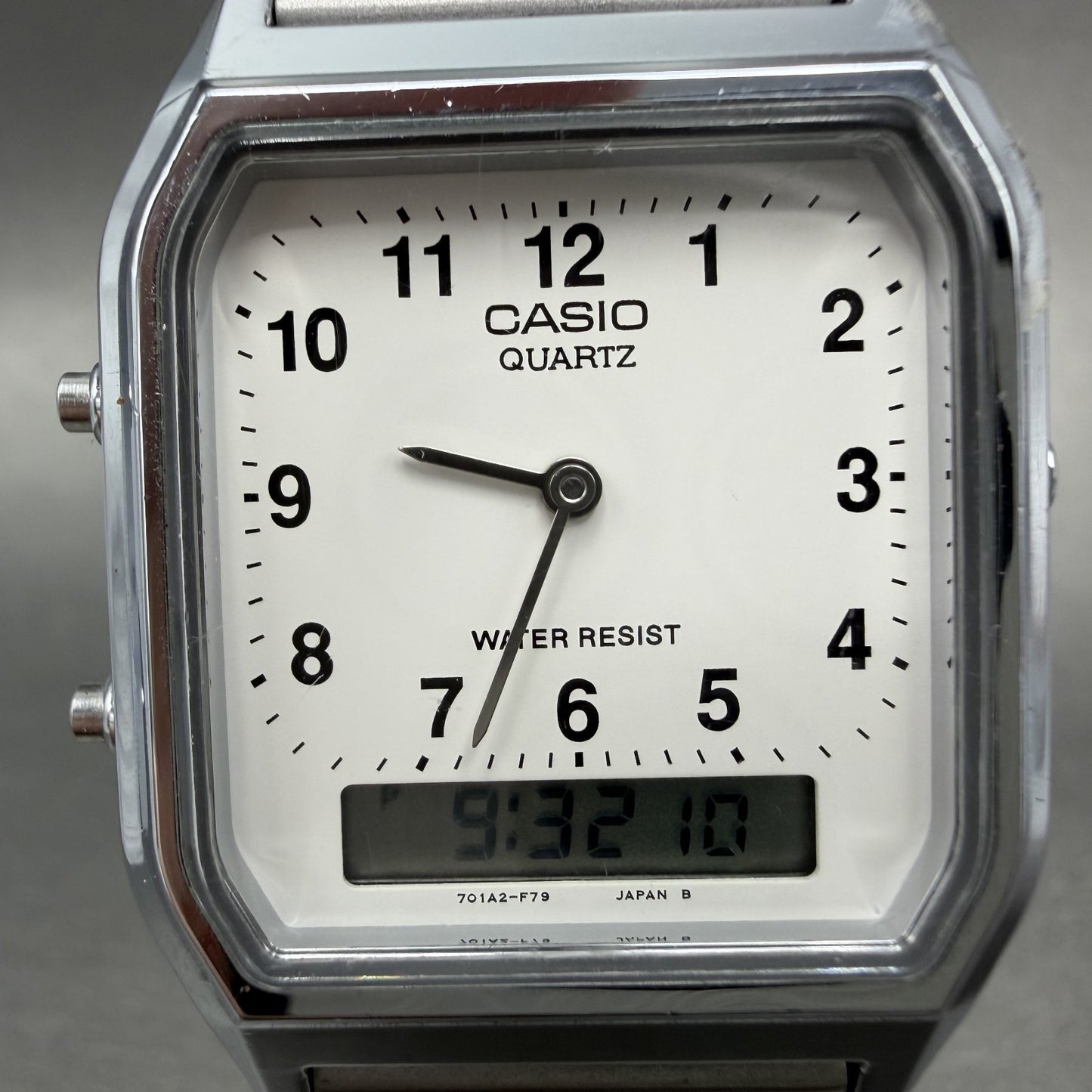 Casio AQ-230 Watch Men 30mm White Dial Silver Tone Alarm Chrono New Battery ABC1