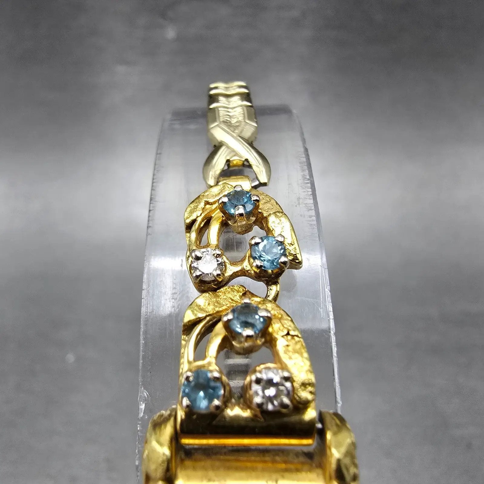 Seiko Tank Watch Women 14mm Champagne Dial Gold Nugget 2E20-6429 New Battery4