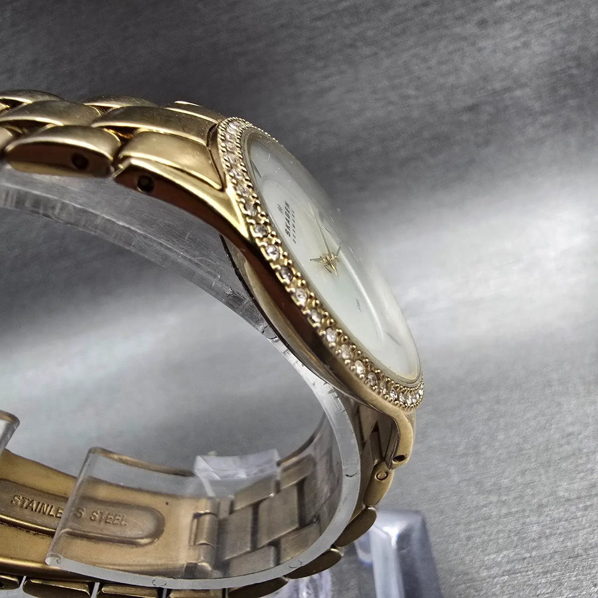 Skagen Watch Women 30mm MOP Dial Gold Tone Gemmed Round 347SGXG New Battery3