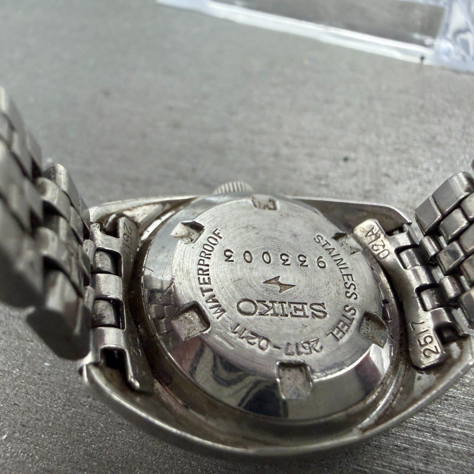 Seiko Maticlady Watch Women 23mm Silver Dial Silver Tone Date 2517-0211 Runs9