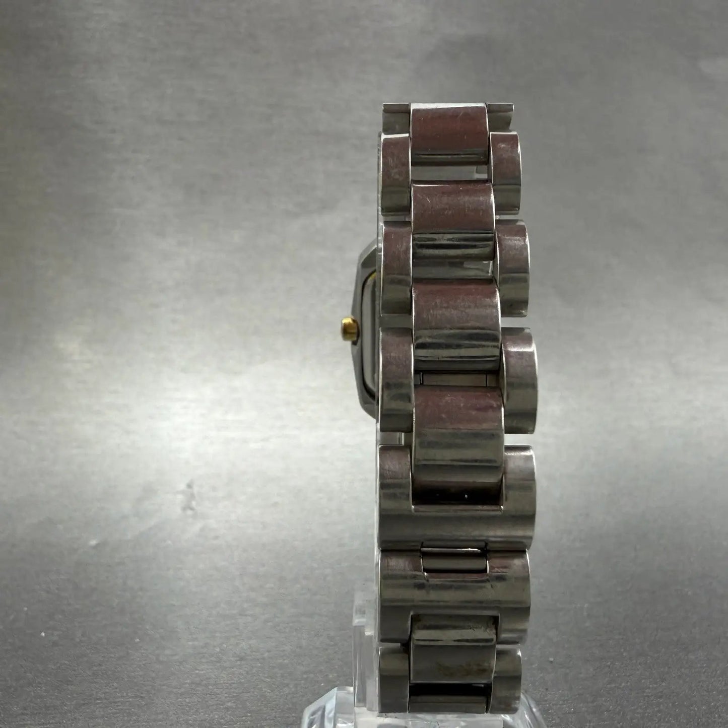 48101663