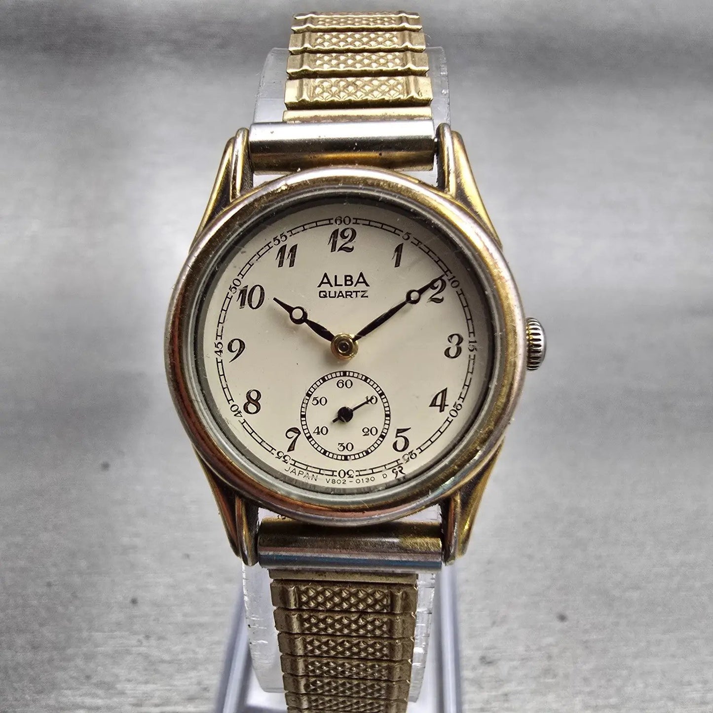 Seiko Alba Watch Women 23mm Ivory Dial Gold Tone Round V802-0020 New Battery VTG0