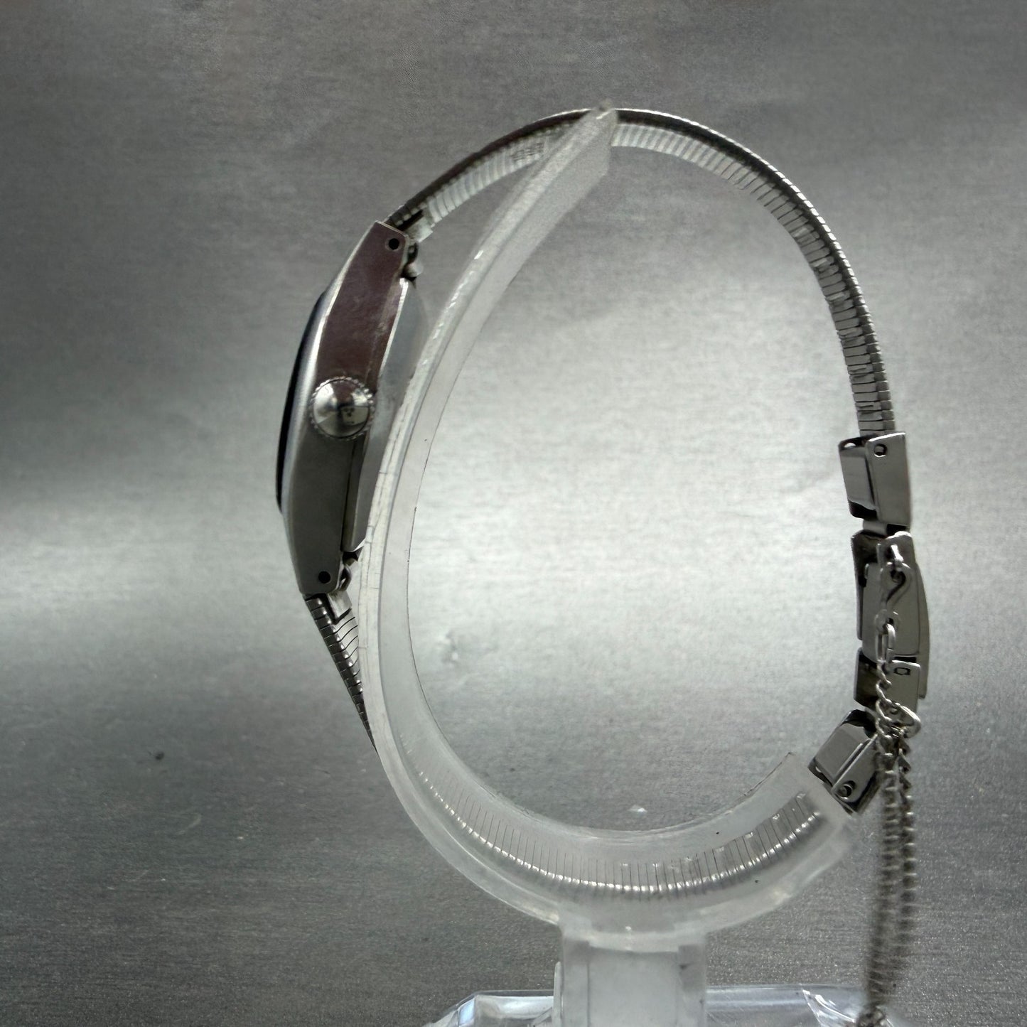 Seiko Special Watch Women 19mm Blue Dial Silver Tone Oval 1140-7170 Runs6