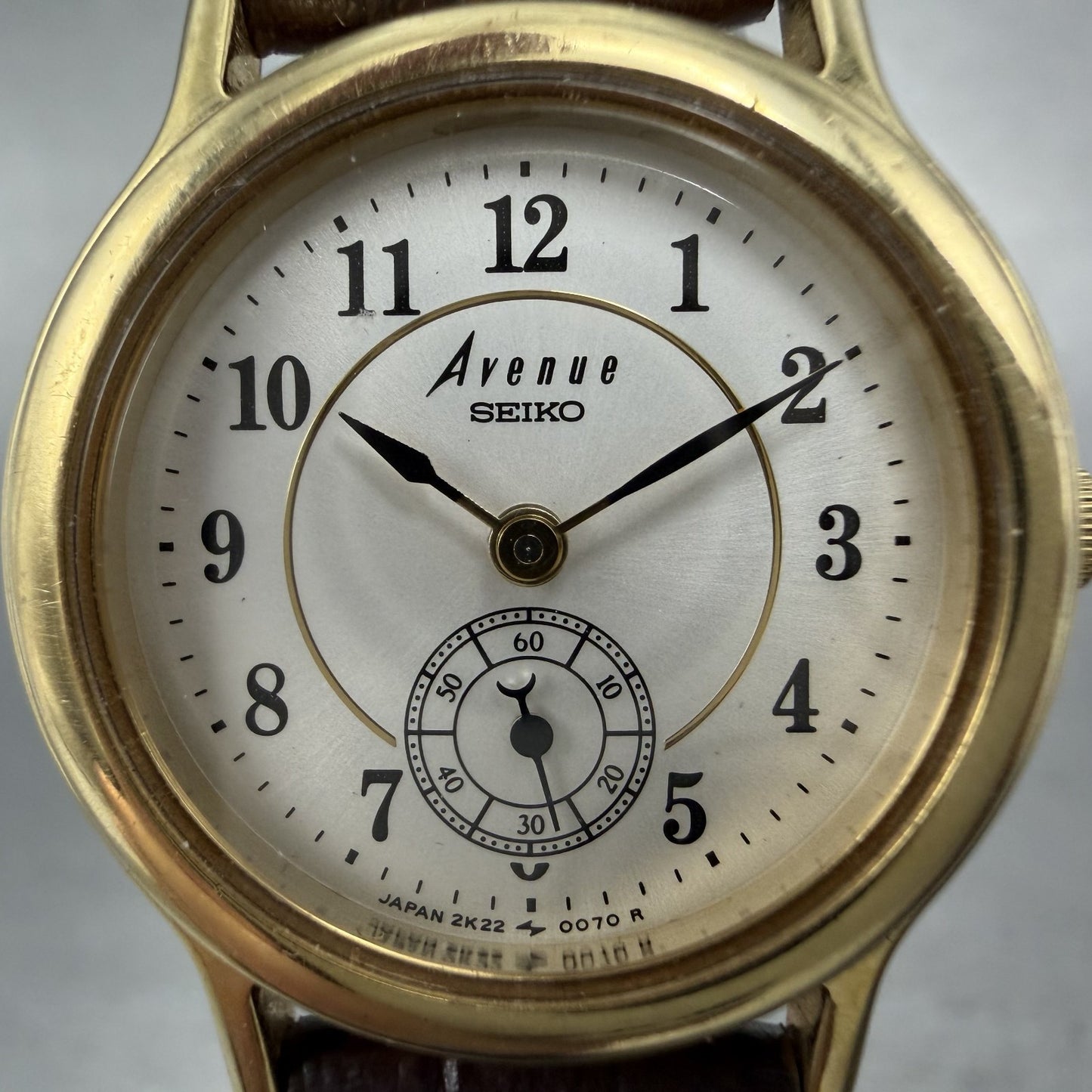Seiko Avenue Watch Women 23mm Silver Dial Gold Tone Round 2K22-0080 New Battery1