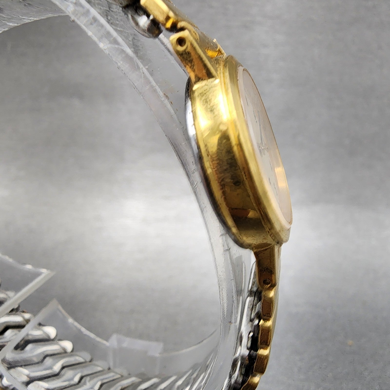 Seiko Spirit Watch Women 23mm Luminous Dial Gold Tone 4n210640 New Battery3