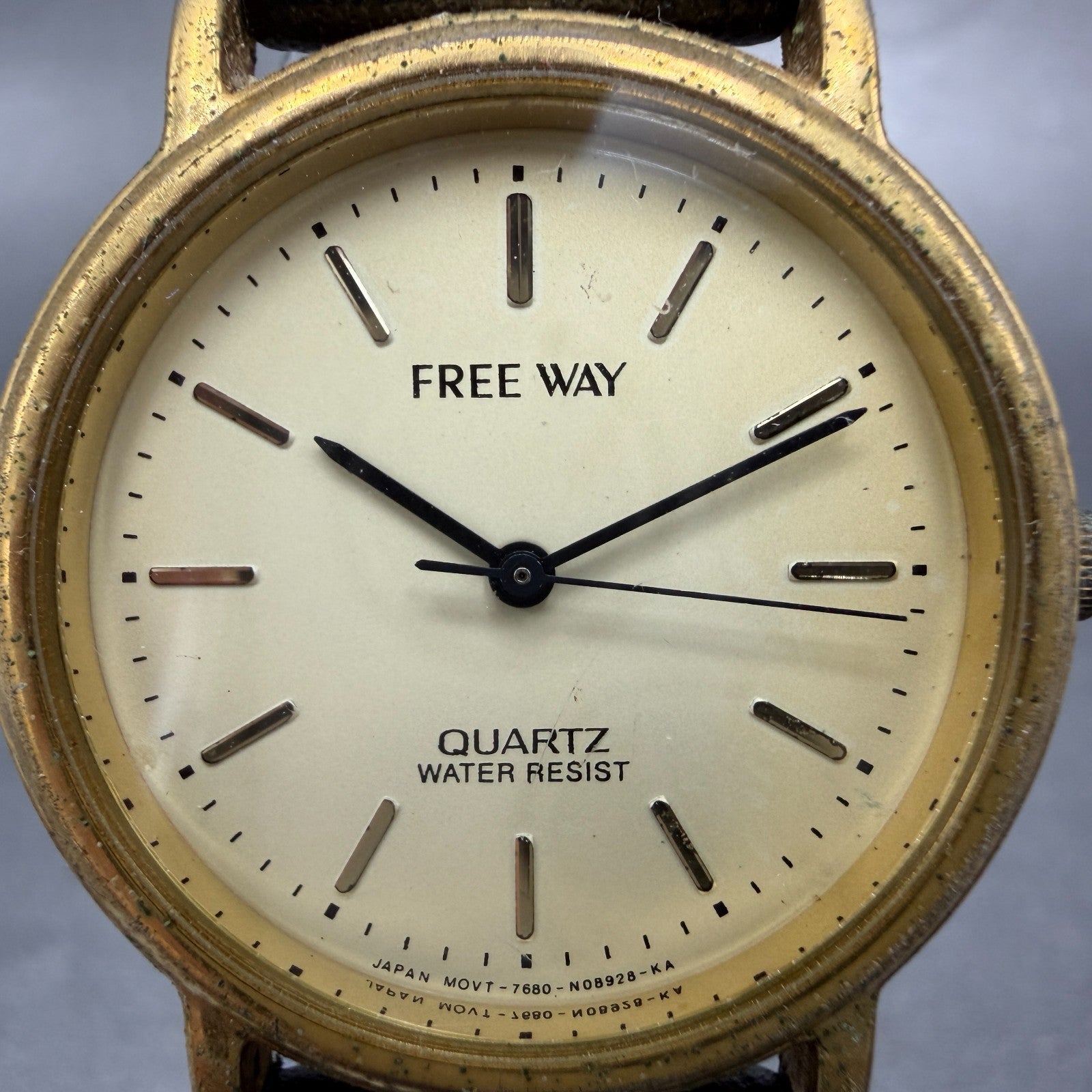 Citizen Freeway Watch Unisex 31mm Champagne Dial Gold Tone Round New Battery1