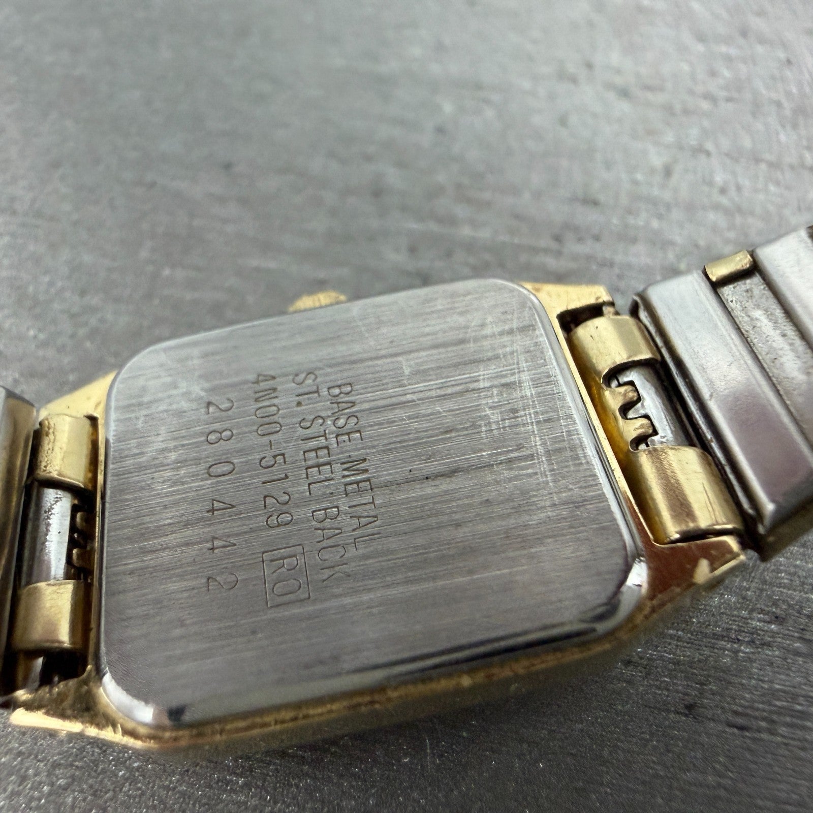 Seiko Tank Watch Women 17mm Silver Dial Gold Tone 4N00-5129 New Battery Vintage9