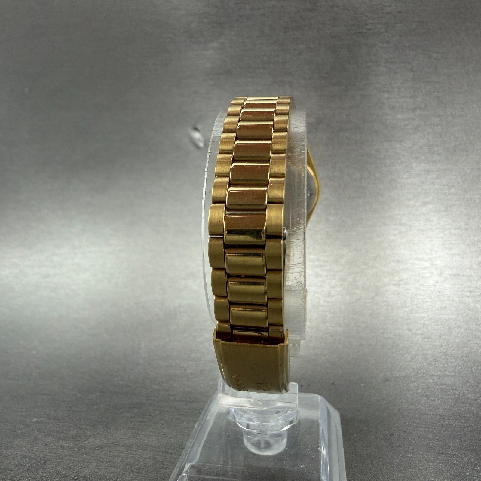 Seiko SQ Watch Women 24mm Champagne Dial Gold Tone Daydate 3e23-0a69 New Battery7