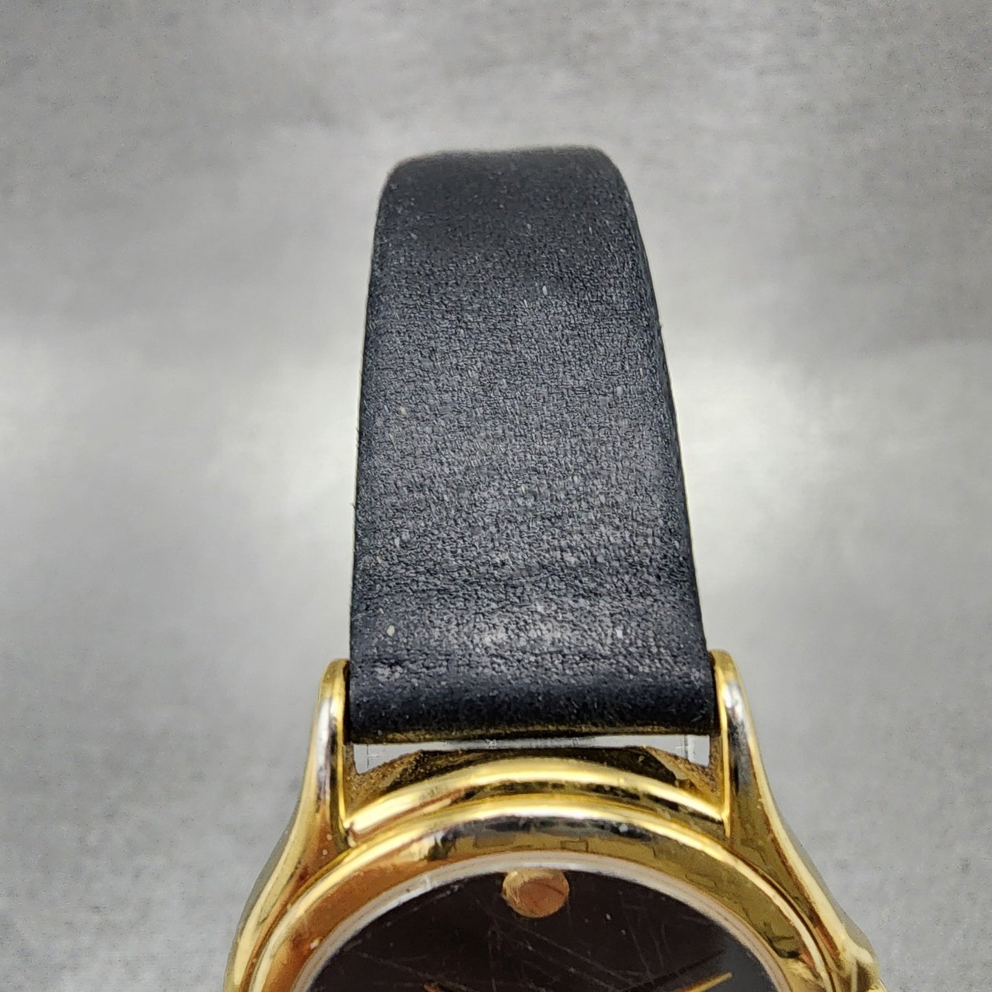 Movado Muesum Watch Women 28mm Black Dial Gold Tone Round 87D1823 New Battery4