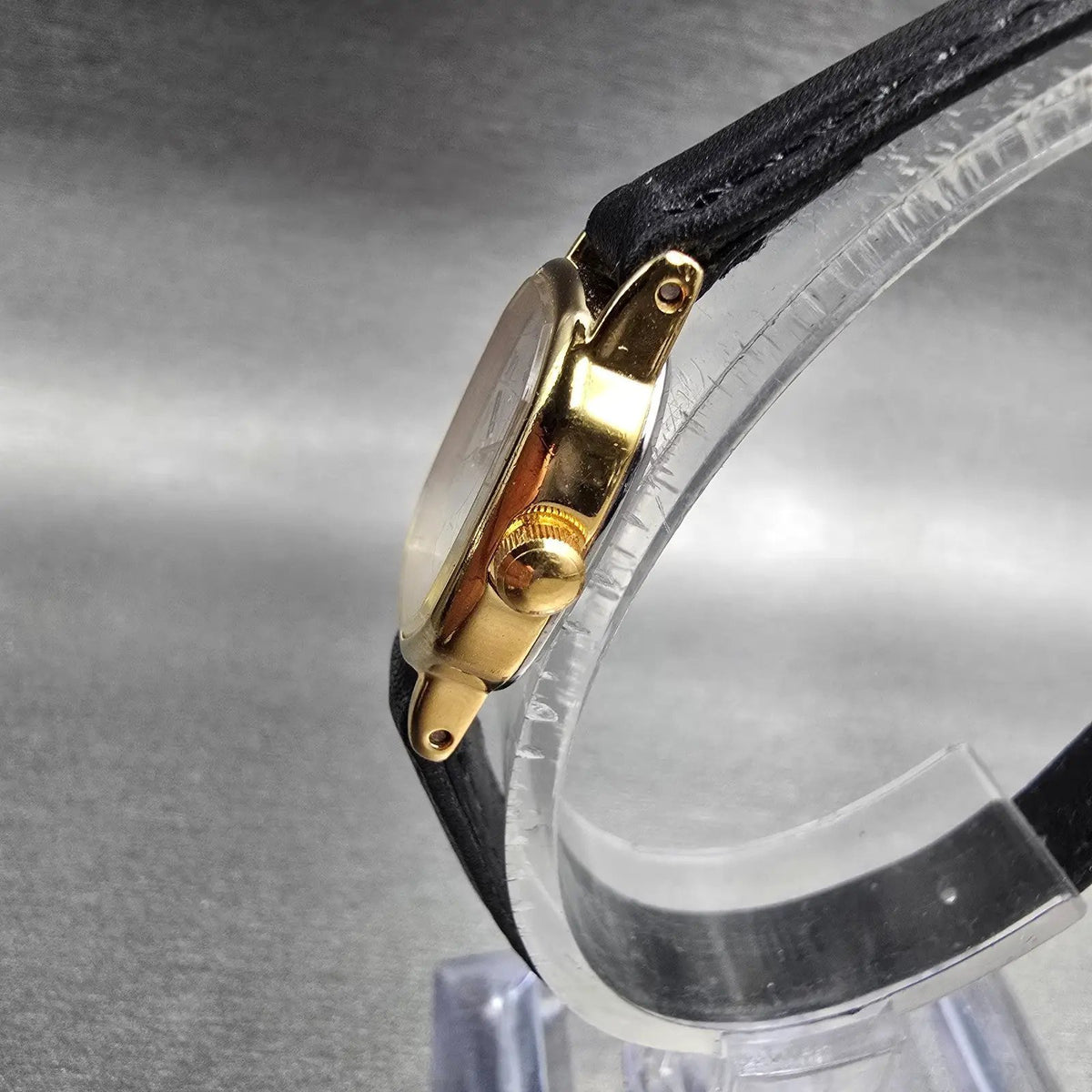 Citizen CQ Watch Women 17mm White Dial Gold Tone Rectangle 5920-S49810 New Batt32