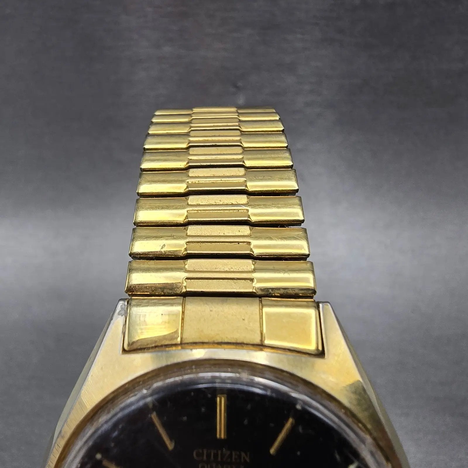 Citizen CQ Watch Men 35mm Black Dial Gold Tone Daydate READ!! 6100-S24876 NewBat4