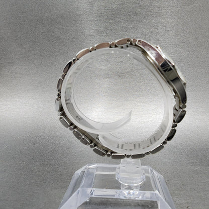 Bulova Watch Women 29mm MOP Dial Two Tone Date Round 98P116 New Battery8