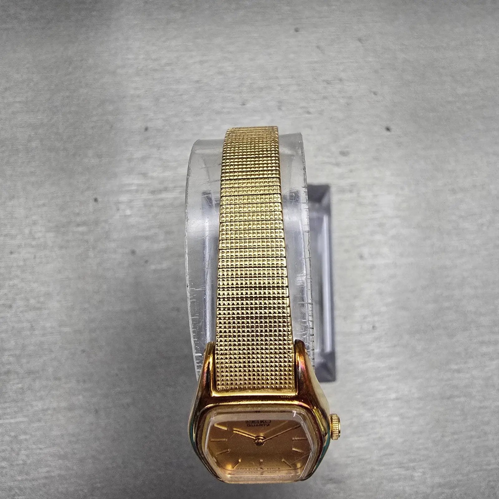 Seiko Watch Women 18mm Gold Dial Gold Tone Hexagon 2C20-8440 New Battery Vintage4