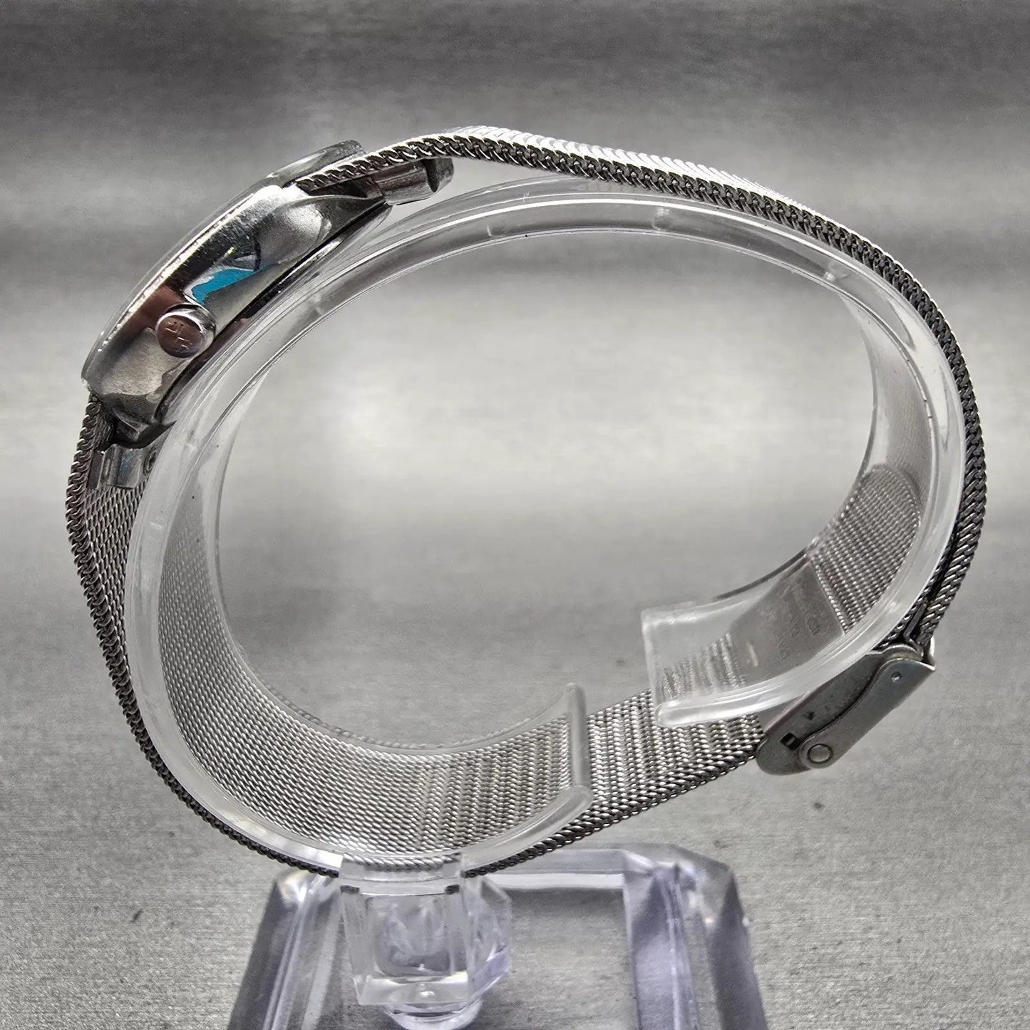 Skagen Watch Women 26mm MOP Dial Silver Tone Crystals Round 689SSS New Battery6