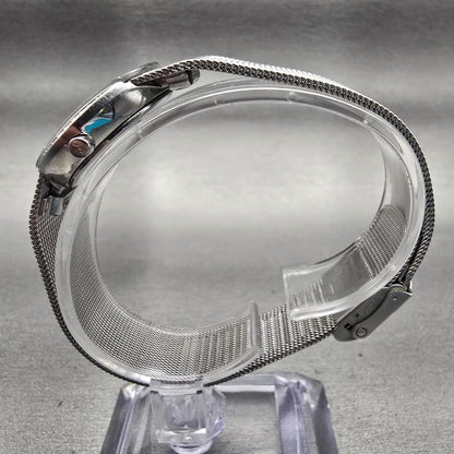 Skagen Watch Women 26mm MOP Dial Silver Tone Crystals Round 689SSS New Battery6