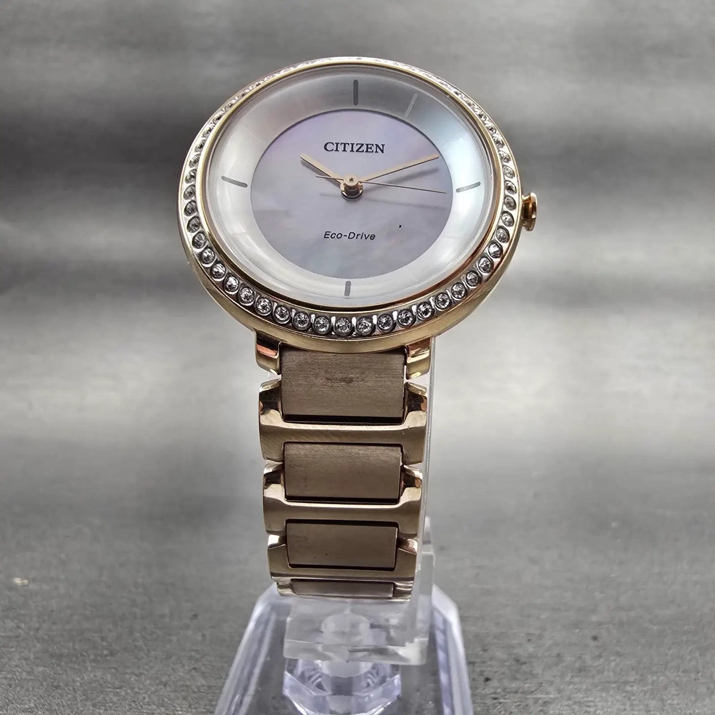Citizen Eco-Drive Watch Women 30mm MOP Dial Gold Tone Gemmed E031-R007645 Works5