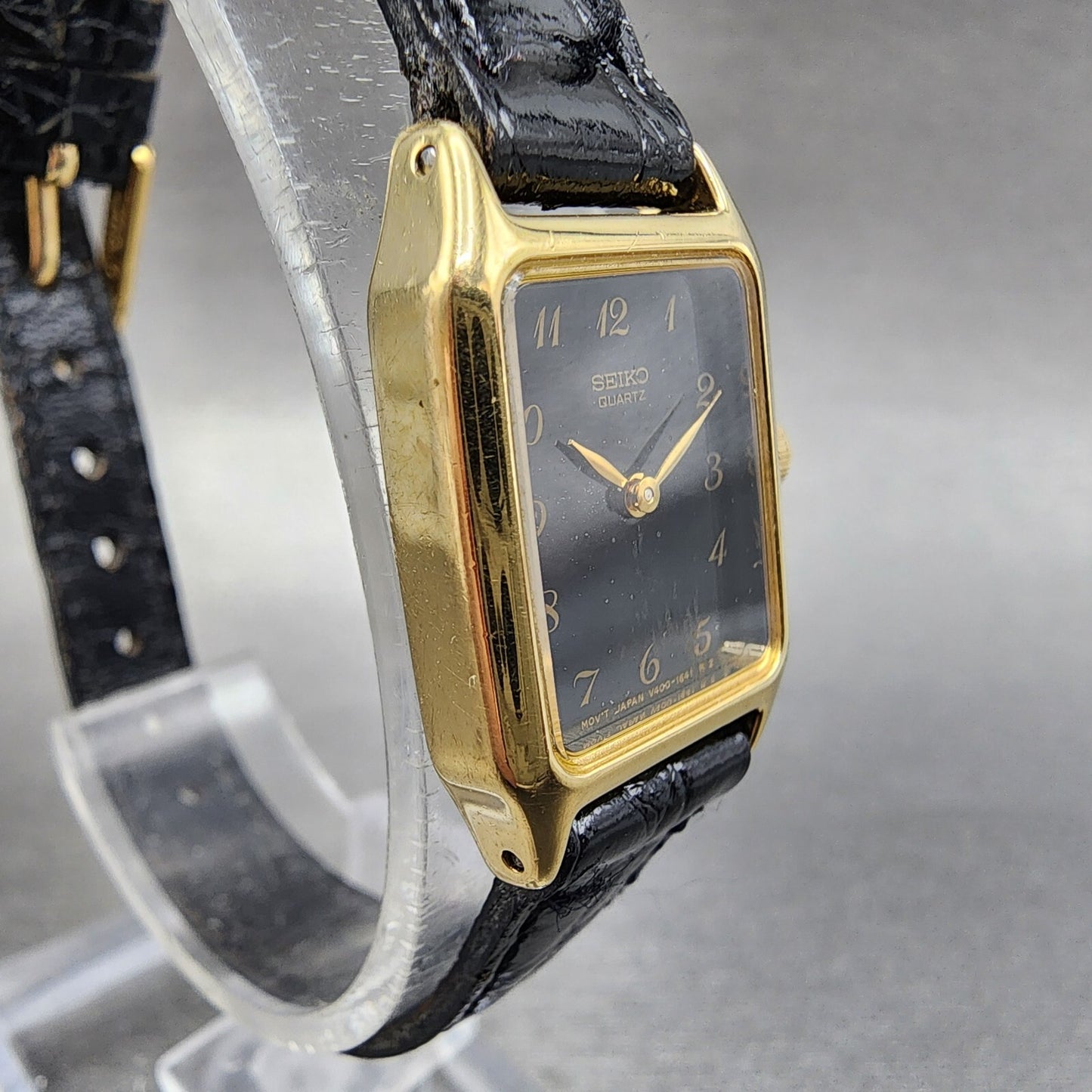 Seiko Tank Watch Women 17mm Black Dial Gold Tone Rectangle V4005538 New Battery3