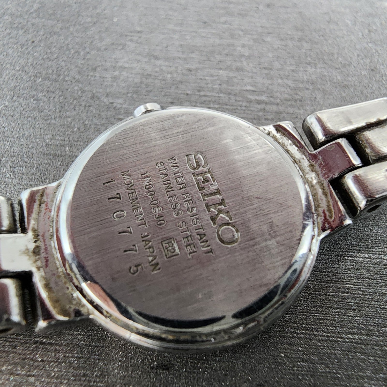 Seiko Watch Women 20mm Pink Dial Silver Tone Round 1n000sj0 New Battery9