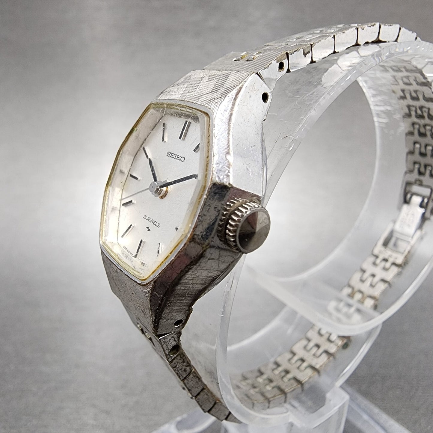 Seiko Watch Women 19mm Silver Dial Silver Tone Manual Octagon 11043390 Runs2