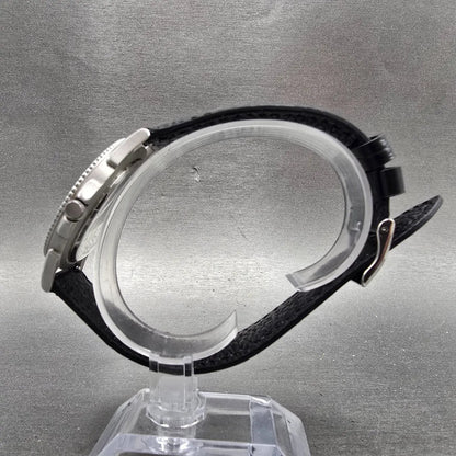 Wenger SAK Design Watch Men 38mm Black Dial Silver Tone Round 096.0636 New Batt6