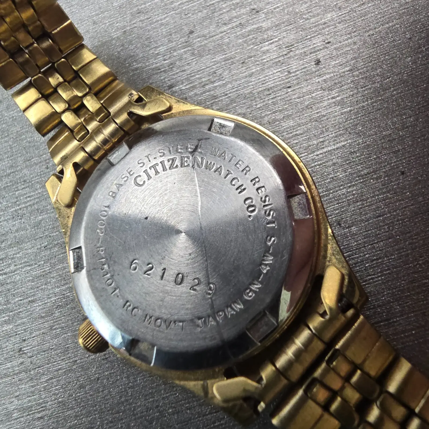 Citizen CQ Watch Women MOP Dial Gold Tone Daydate Round 1002-R15101 New Battery10