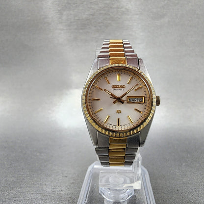 Seiko SQ Watch Women 24mm Silver Dial Two Tone Daydate 3e230a69 New Battery5