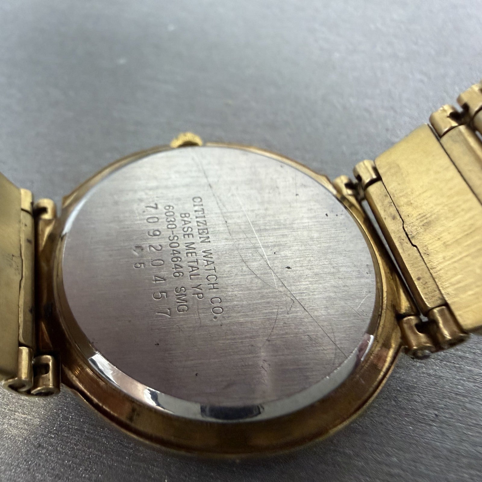 Citizen CQ Watch Men 31mm Gold Dial Gold Tone Round 6030S04646 New Battery9