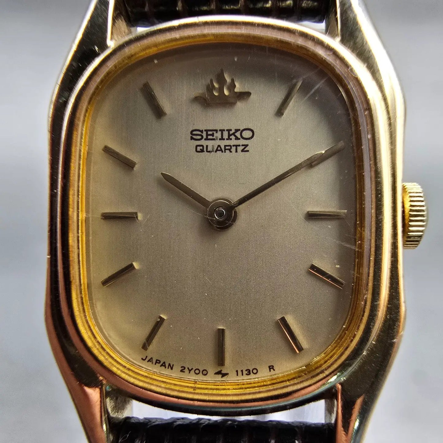 Seiko Watch Women 17mm Champagne Dial Gold Tone Rectangle 2Y00-5250 New Battery1