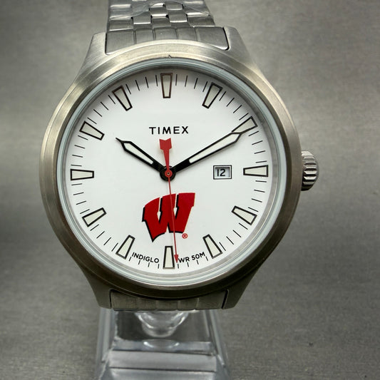 Timex Wisconsin Badgers Watch Men 43mm White Dial Silver Tone Date New Battery0