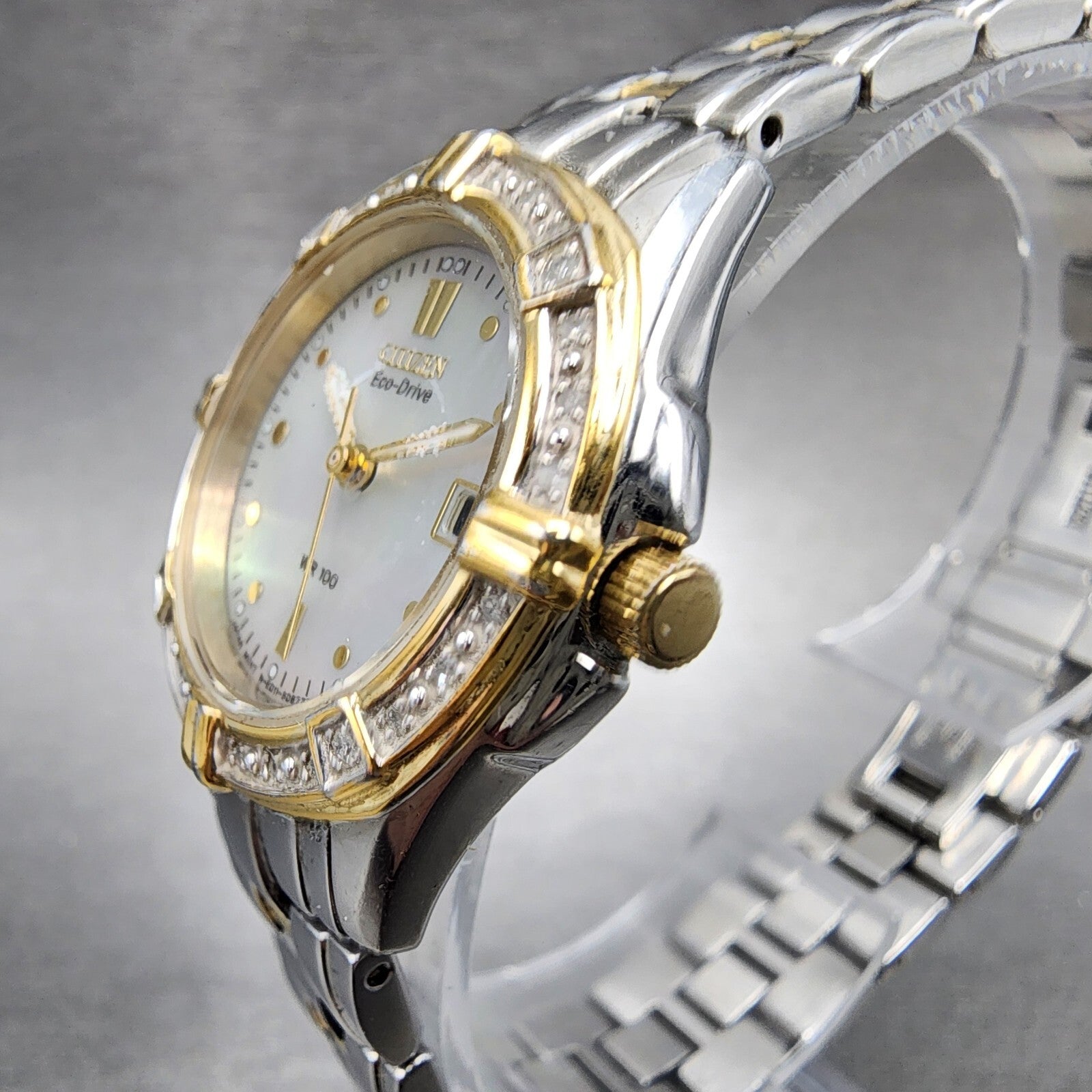 Citizen EcoDrive Watch Women MOP Dial Two Tone Date Round Date Round Runs4