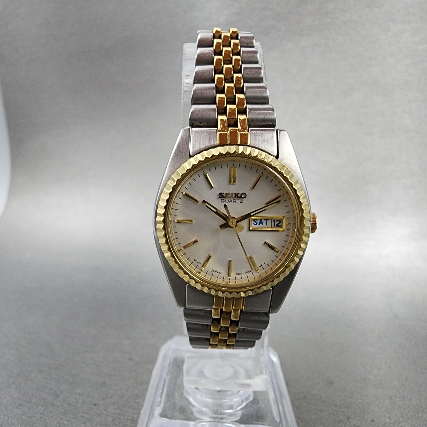 Seiko Watch Women 24mm White Dial Two Tone Daydate Round 7N830049 New Batt AB125