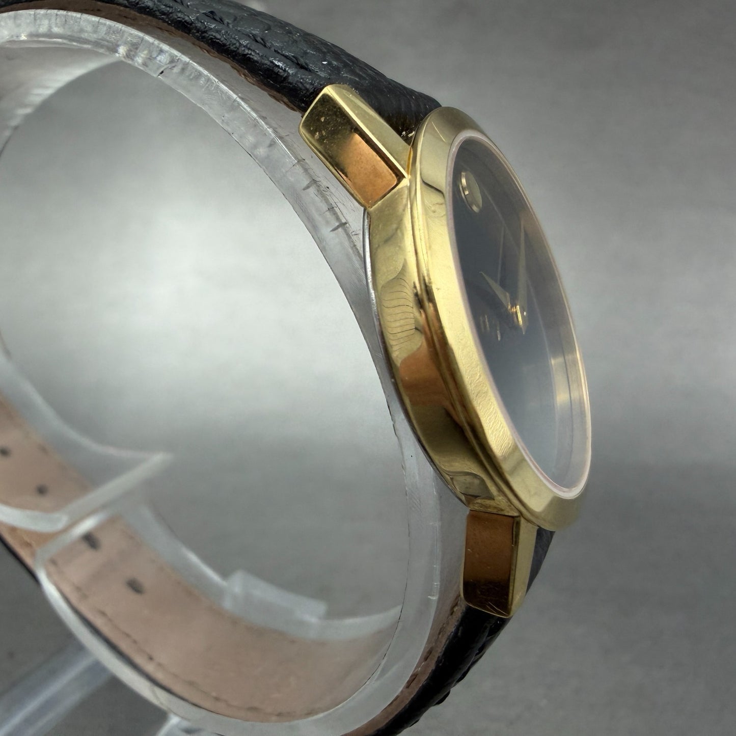 Movado Museum Watch Women 26mm Black Dial Gold Tone Round 88 A1 1837 New Batt 673