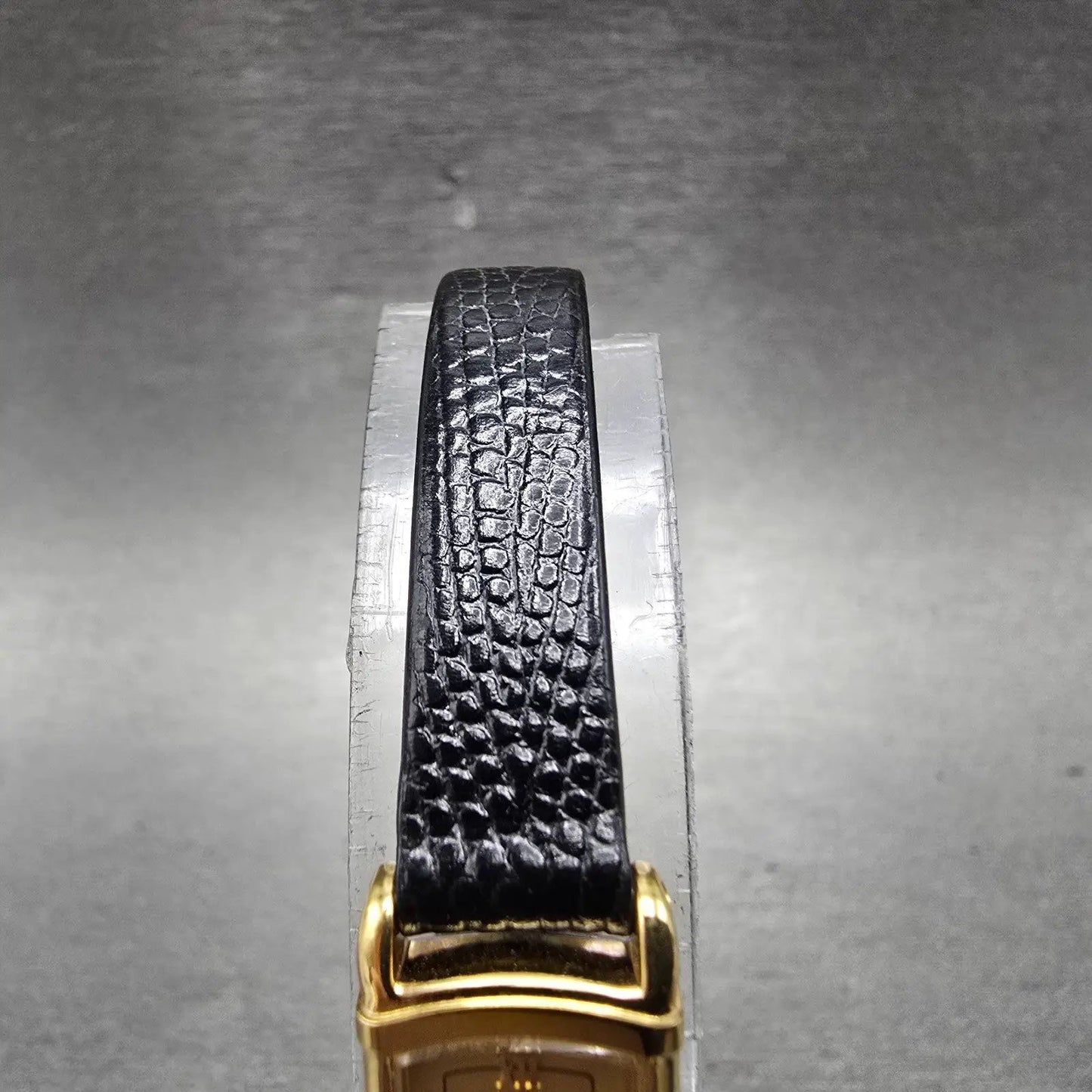 Seiko Tank Watch Women 12mm Champagne Dial Gold Tone 2E20-5969 New Battery VTG4