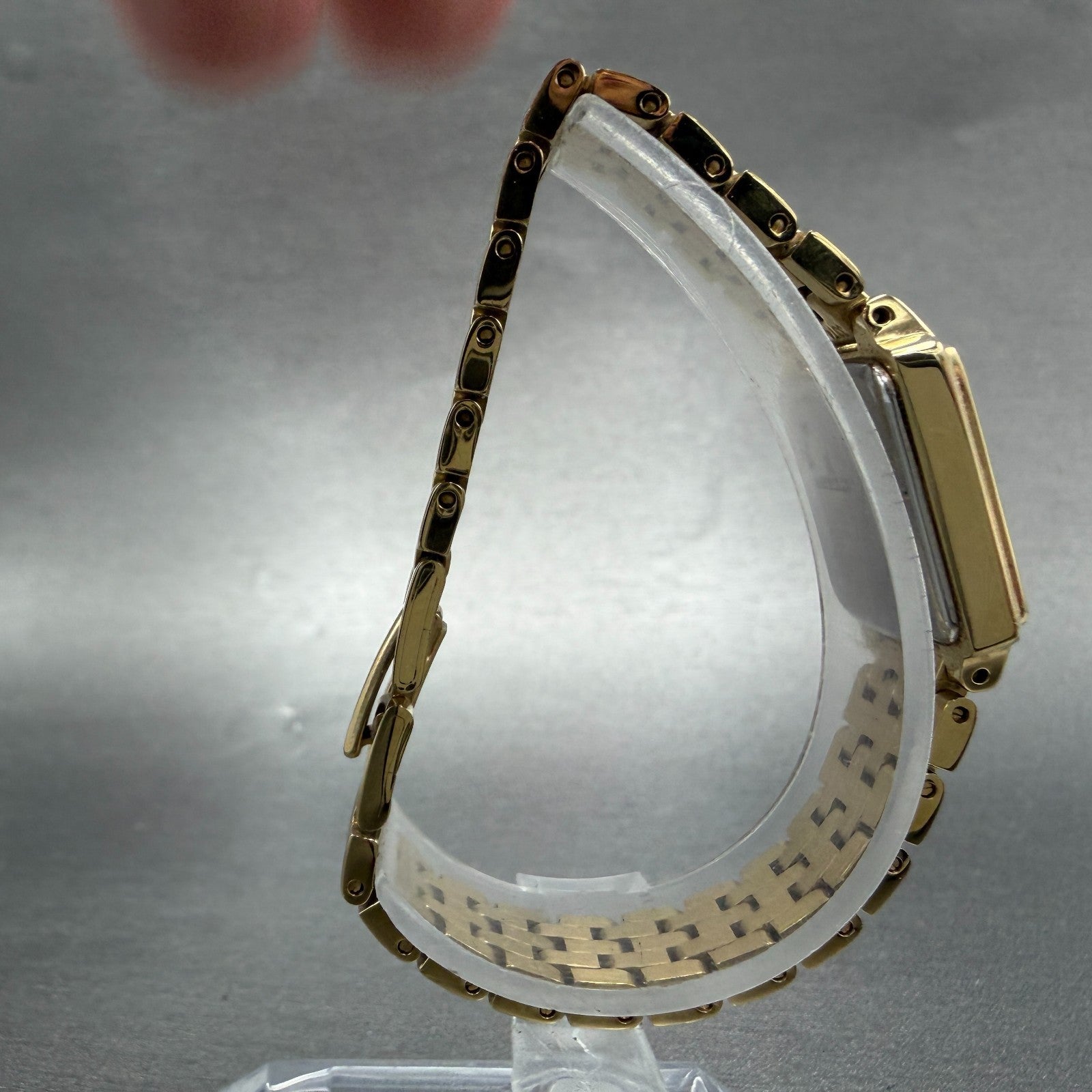 Seiko Tank Watch Women 16mm Champagne Dial Gold Tone 1N01-0FH0 New Battery NMZ9