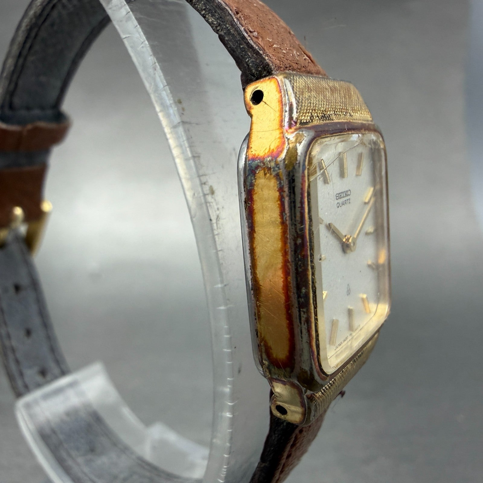 Seiko Tank Watch Women 19mm Silver Dial Gold Tone 1400-5830 New Battery Vintage3