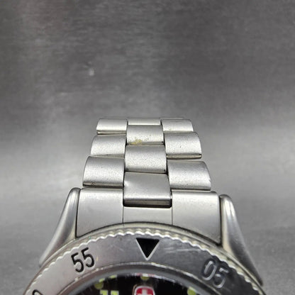 Wenger Dive Watch Men 38mm Black Dial Silver Tone Daydate 7215X New Battery4