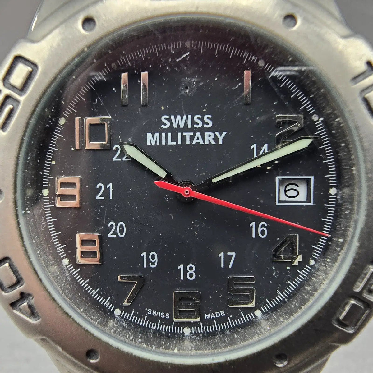Wenger Swiss Military Dive Watch Men 42mm Black Dial Titanium 59036CU NewBattery1