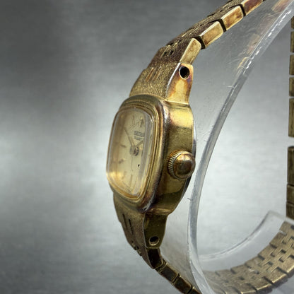 Seiko Watch Women 16mm Champagne Dial Gold Tone Rectangle 5420-5079 New Battery2