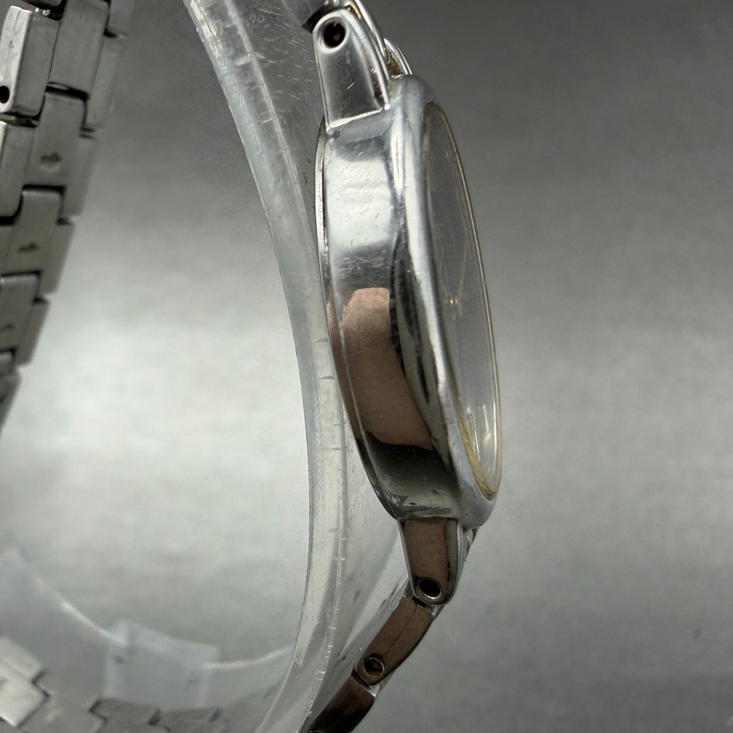 Seiko Watch Women 16mm Blue Dial Two Tone Oval Vintage 1N00-0HZ0 New Battery3
