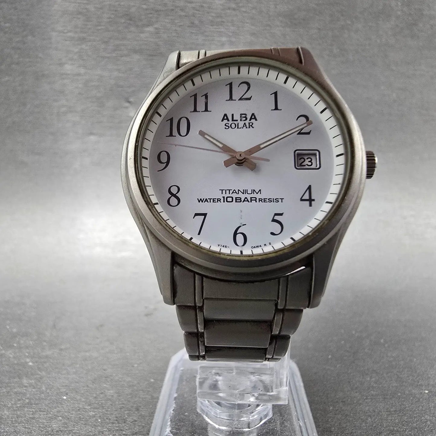 Seiko Alba Solar Watch Men 34mm White Dial Titanium Date V145-0AM0 Runs5