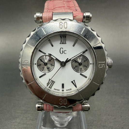 Guess Watch Women 34mm White Dial Silver Tone Daydate Round GC14014L New Battery0