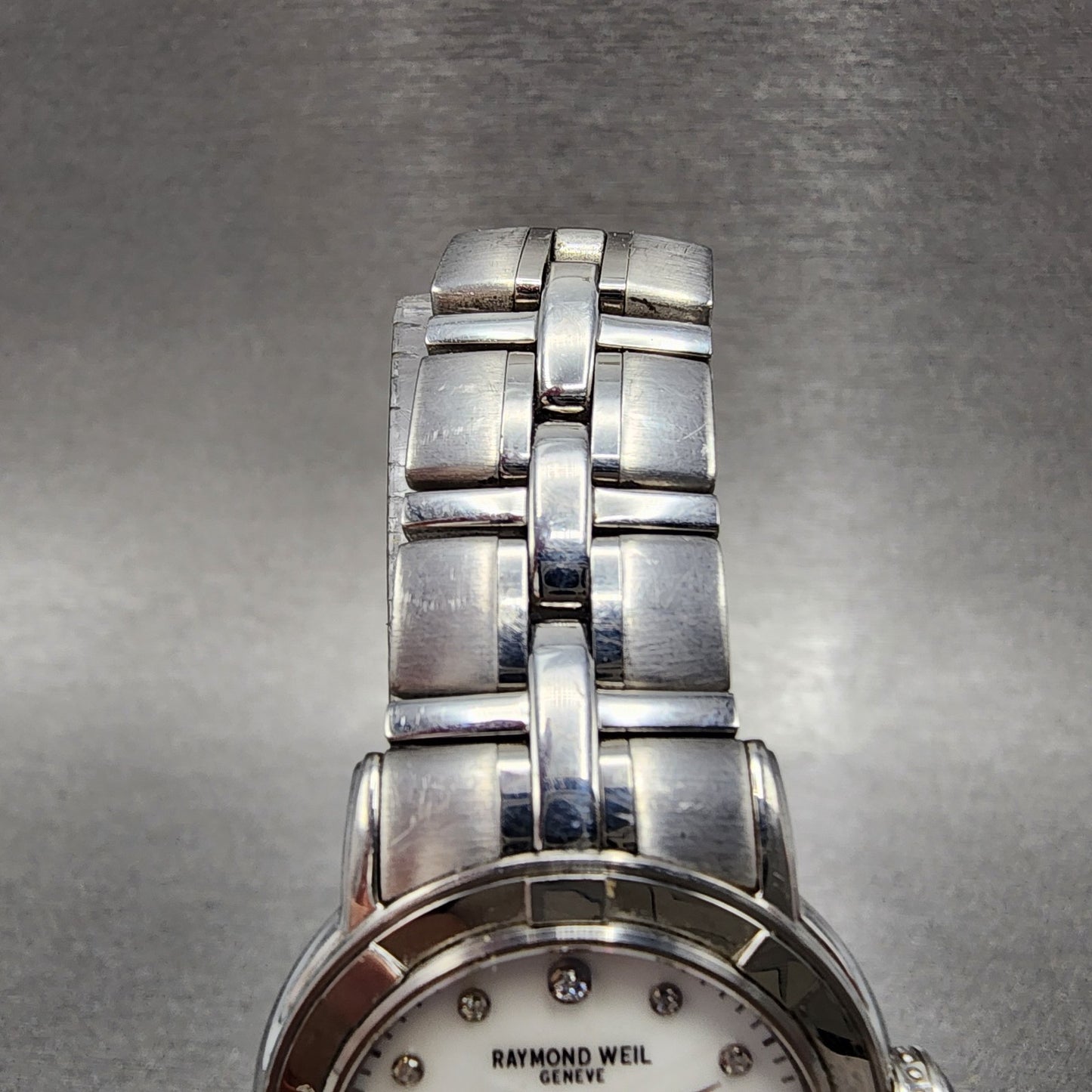 Raymond Weil Parisfal Watch Women 27mm MOP Dial Silver Tone Date 9441 New Batt4