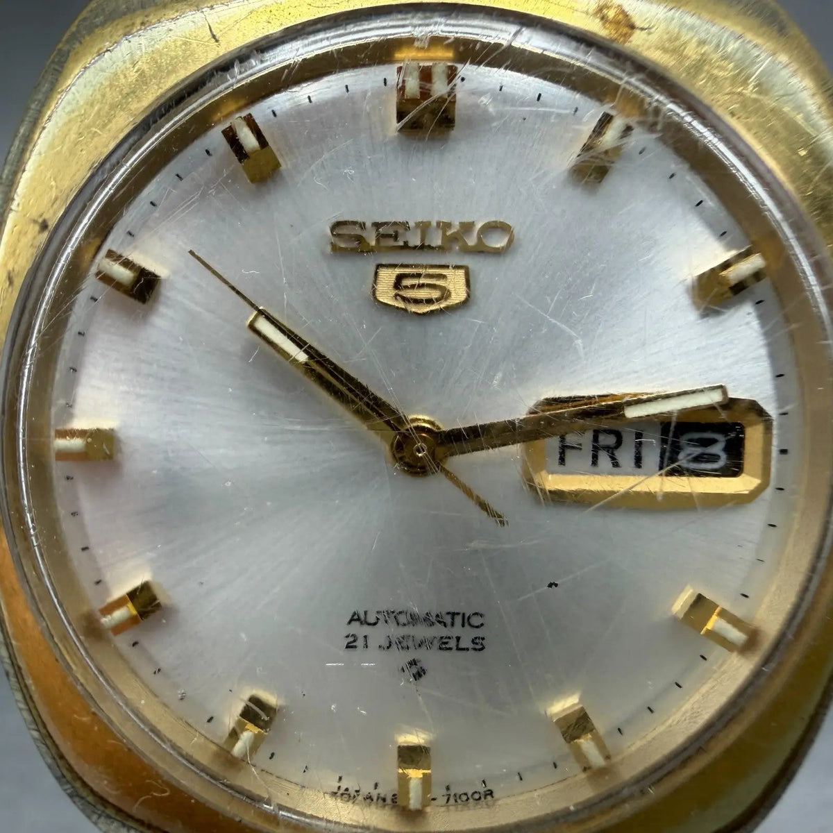 48304776