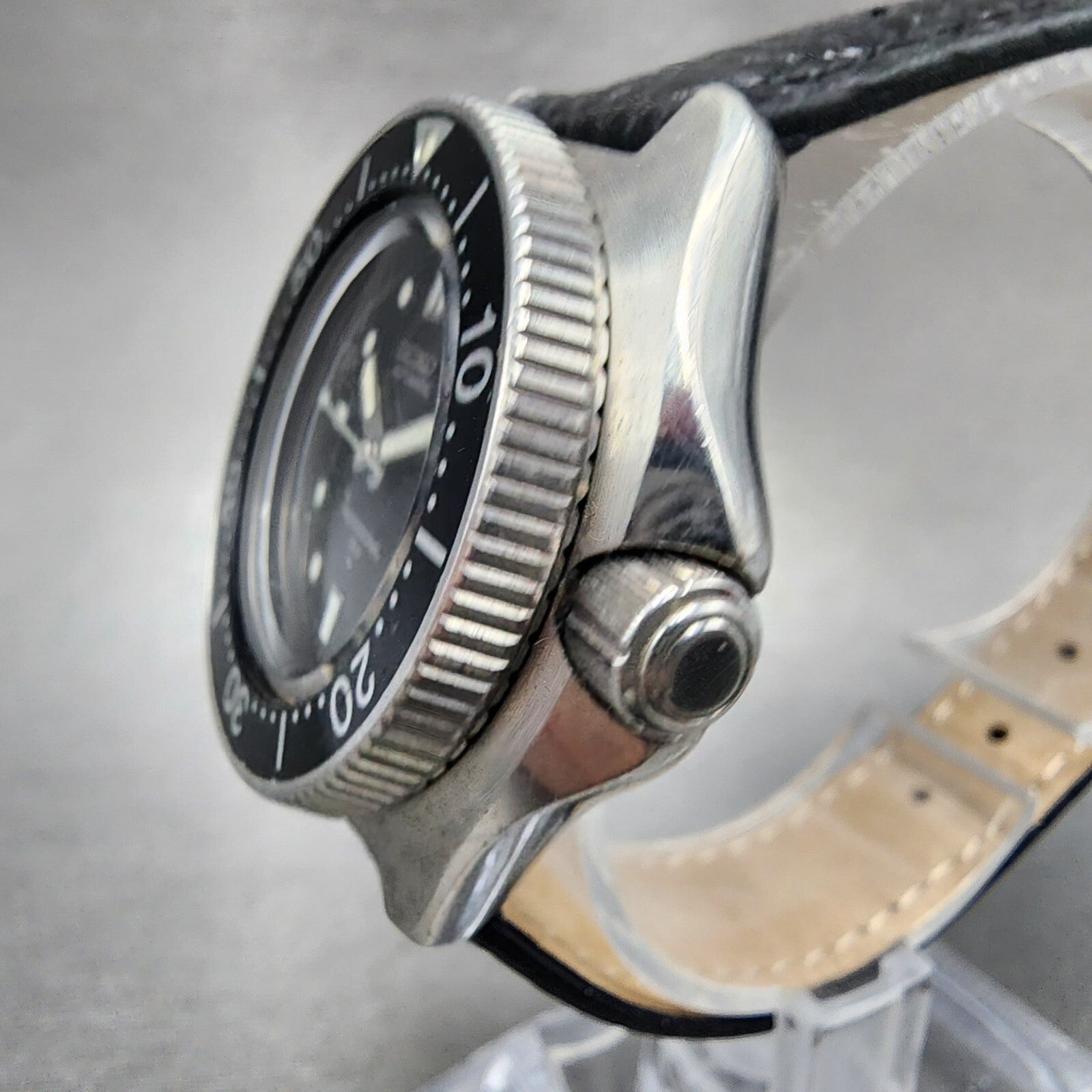 Seiko Diver Professional 150 Watch Women 35mm Black Dial Steel Automatic Runs2